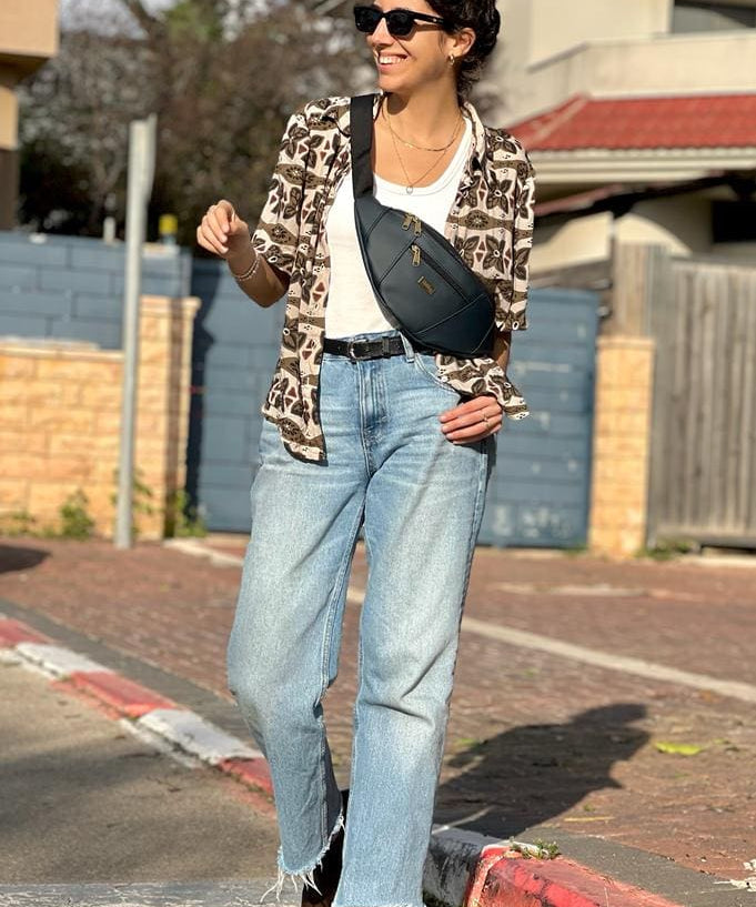 פאוץ' רוני גדול כחול כהה כהה דמוי עור