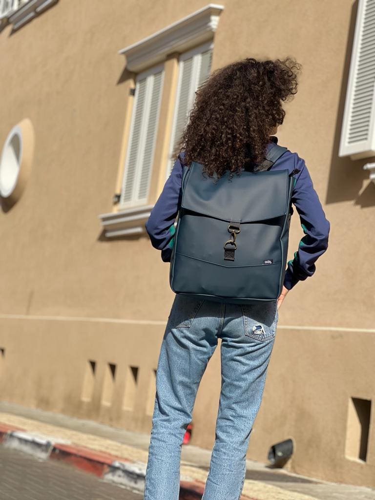 תיק גב סטודנטס גדול כחול כהה כהה