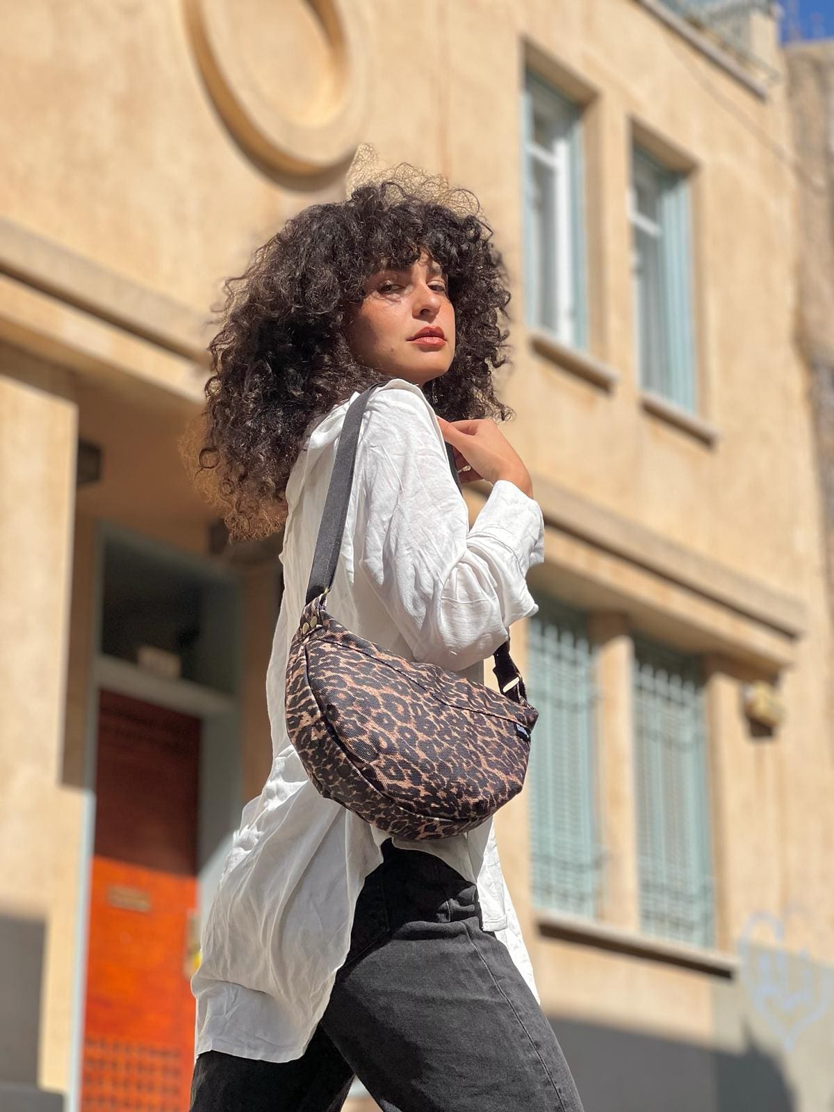 תיק צד ויטל מנומר חדש