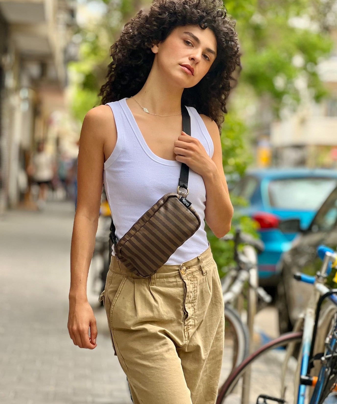 פאוץ' 'לורנס' פסים