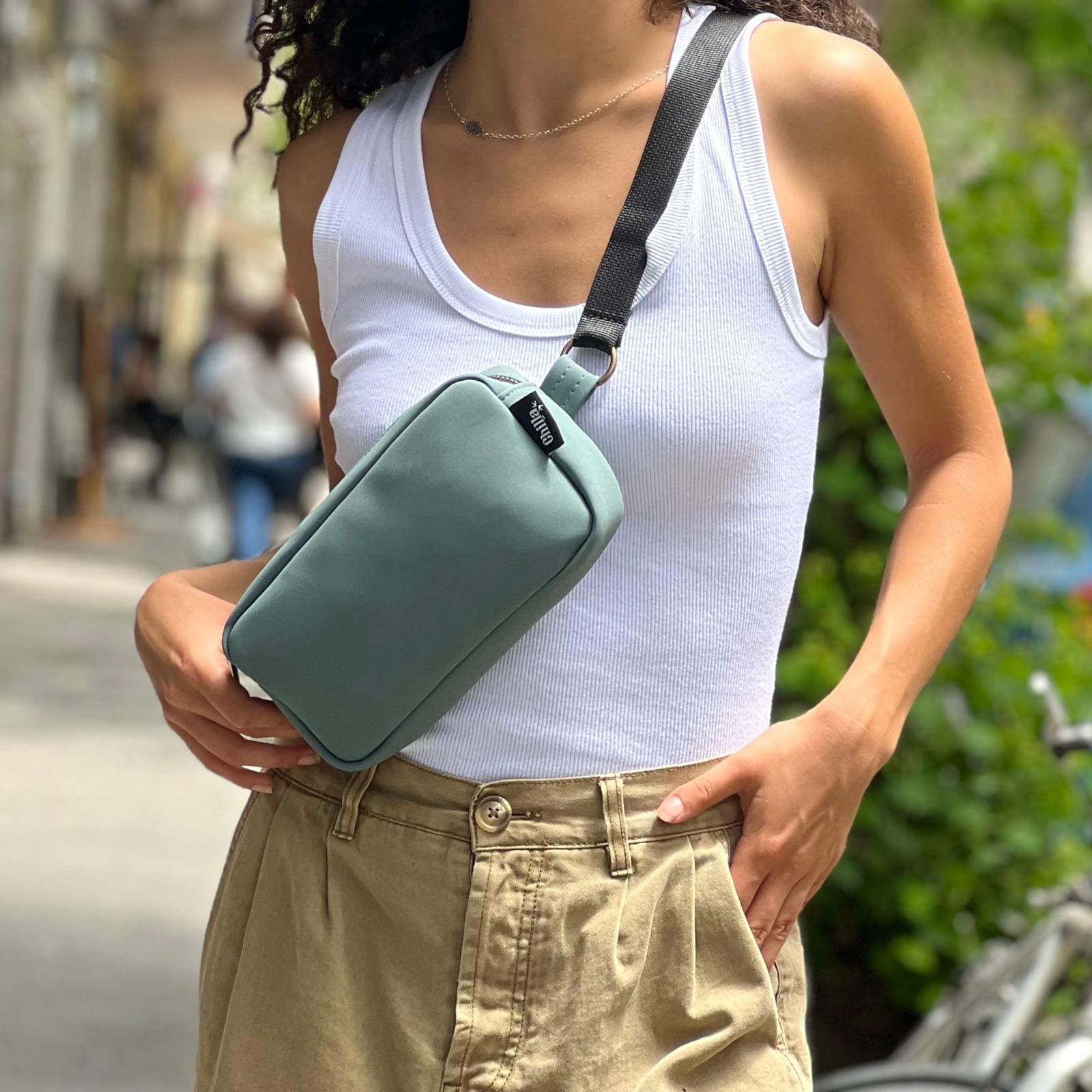 פאוץ' 'לורנס' פסטל טורקיז נובוק