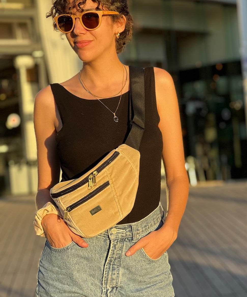 פאוץ' רוני גדול קטיפה צהוב פסטל