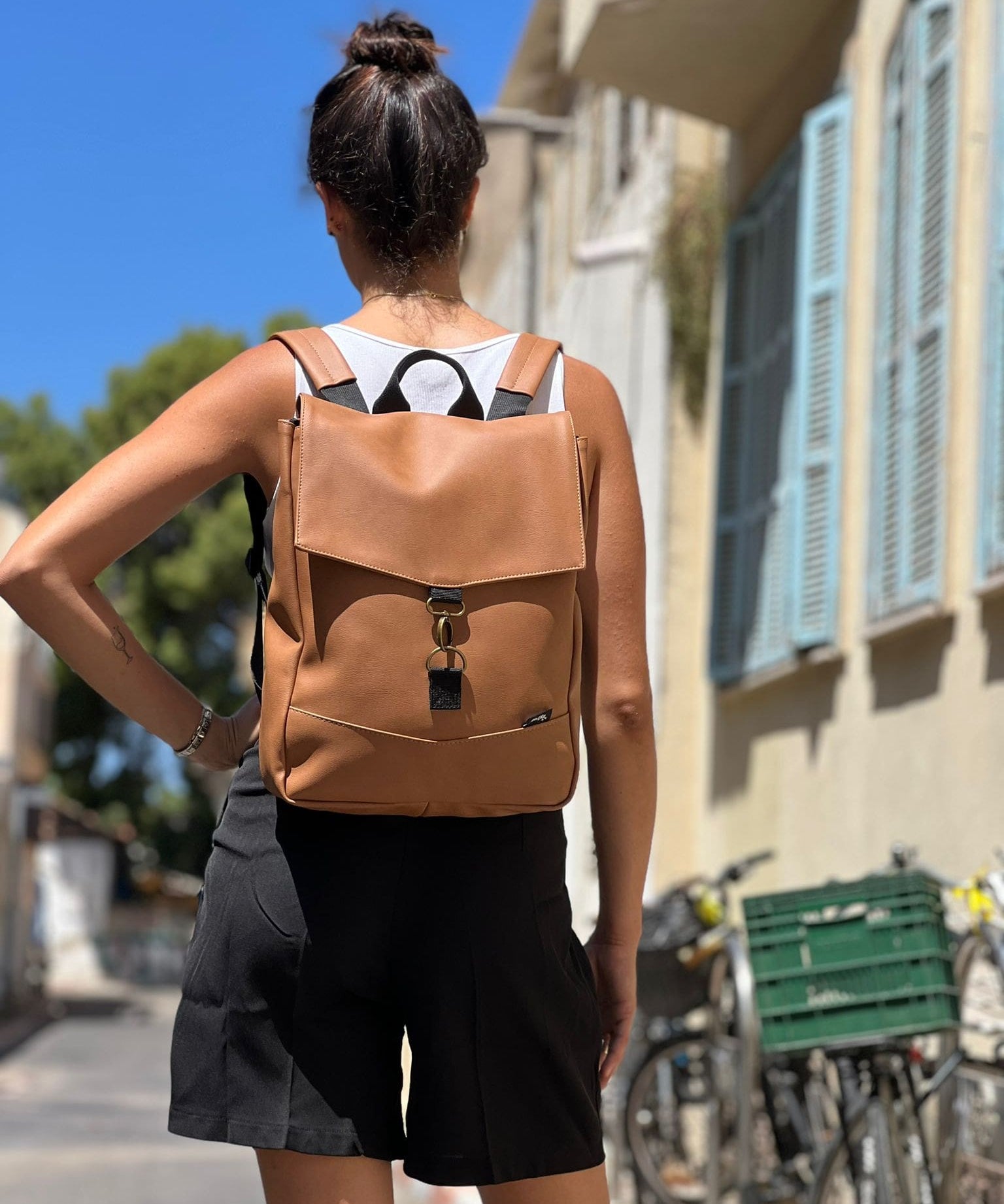 תיק גב סטודנטס בינוני קאמל רטרו