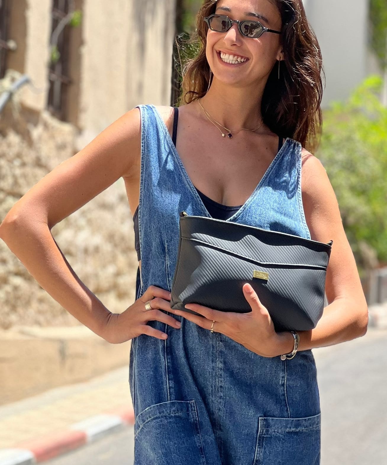  קלאץ' סבתא רחל שחור קרבון