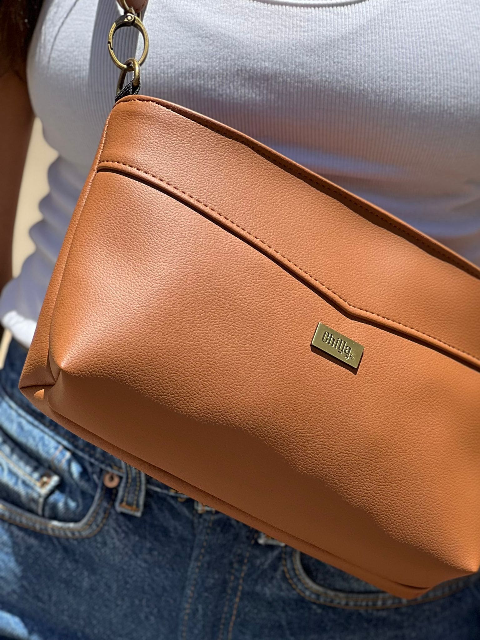 תיק צד/ קלאץ' סבתא רחל קאמל טקסטורה חדשה