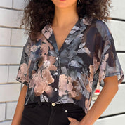 חולצה מכופתרת אוברסייז פרחונית שקפקפה