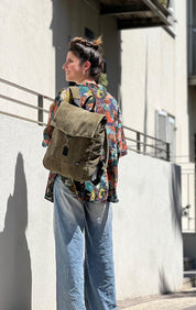 תיק גב סטודנטס בינוני ירוק זית קורדרוי