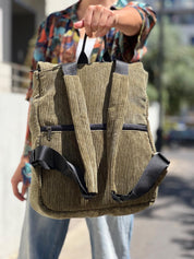 תיק גב סטודנטס בינוני ירוק זית קורדרוי