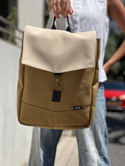 תיק גב סטודנטס בינוני חרדל קנבס ושמנת נובוק