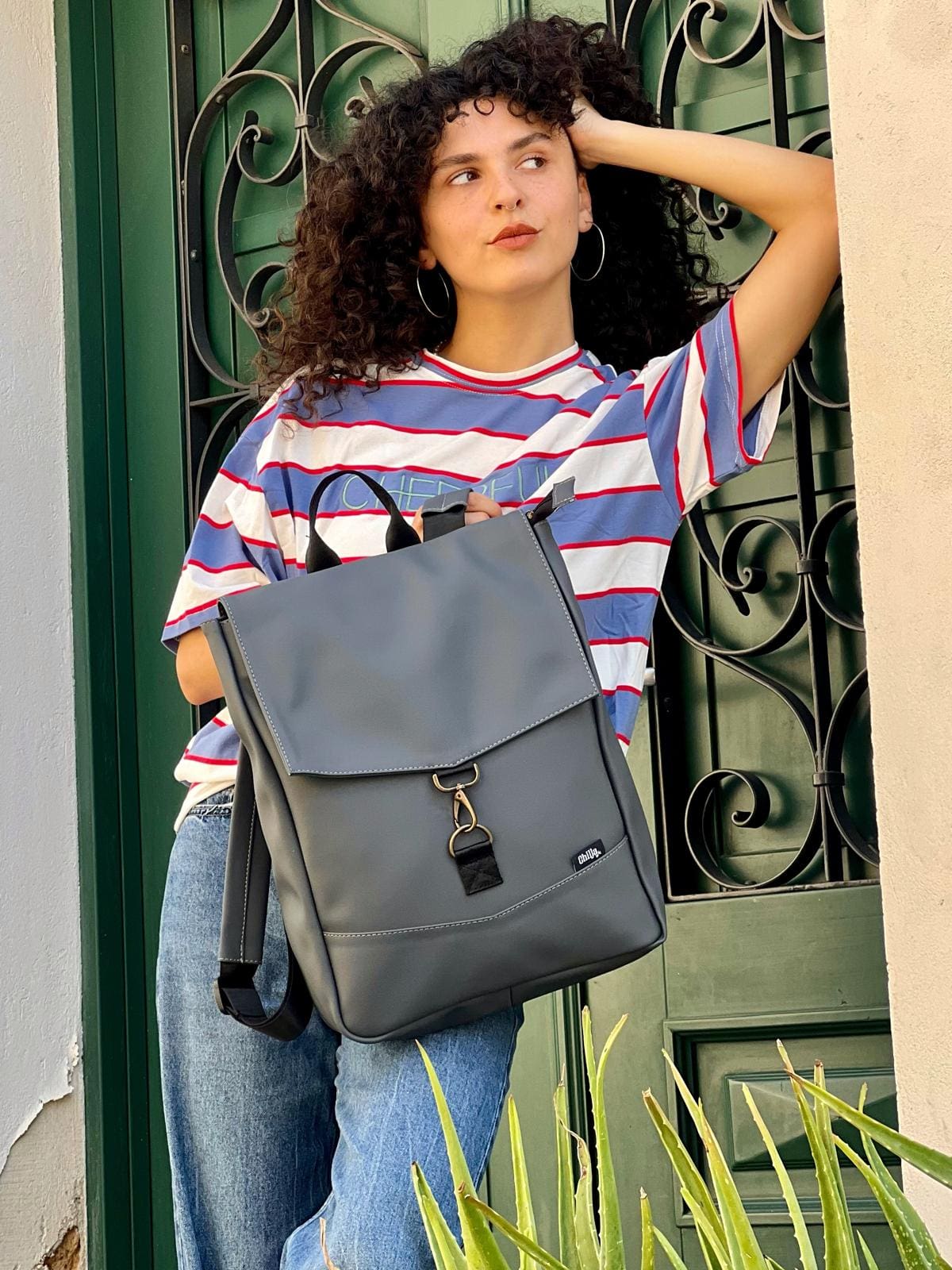 תיק גב סטודנטס בינוני אפור כהה