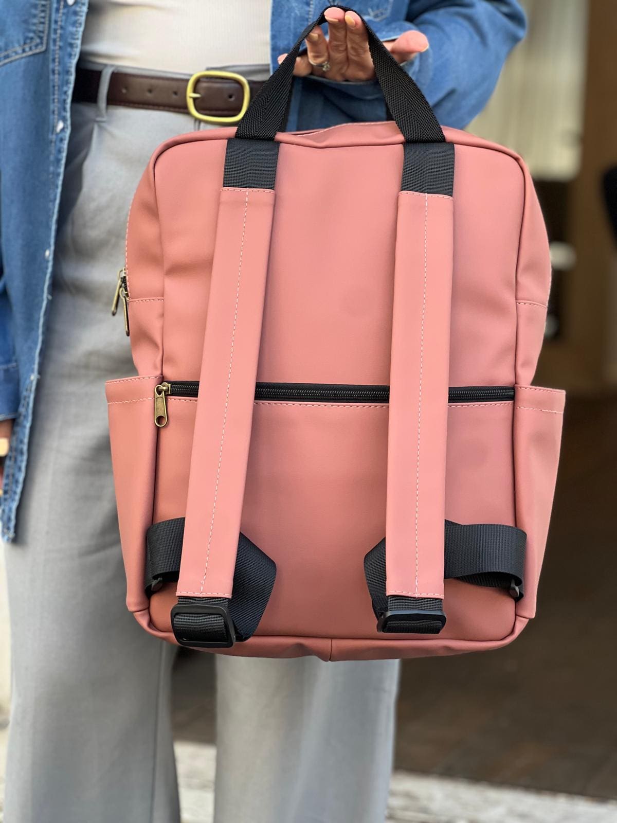 תיק NOAH ורוד עתיק