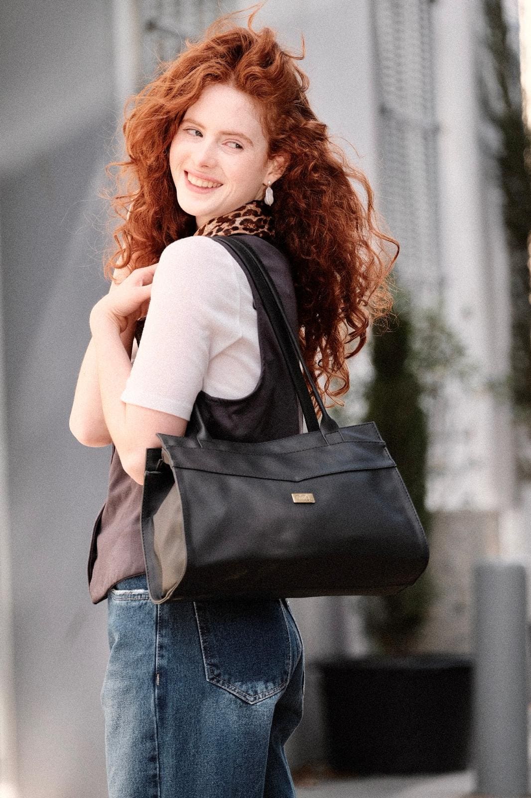 תיק כתף Lou'iz שחור