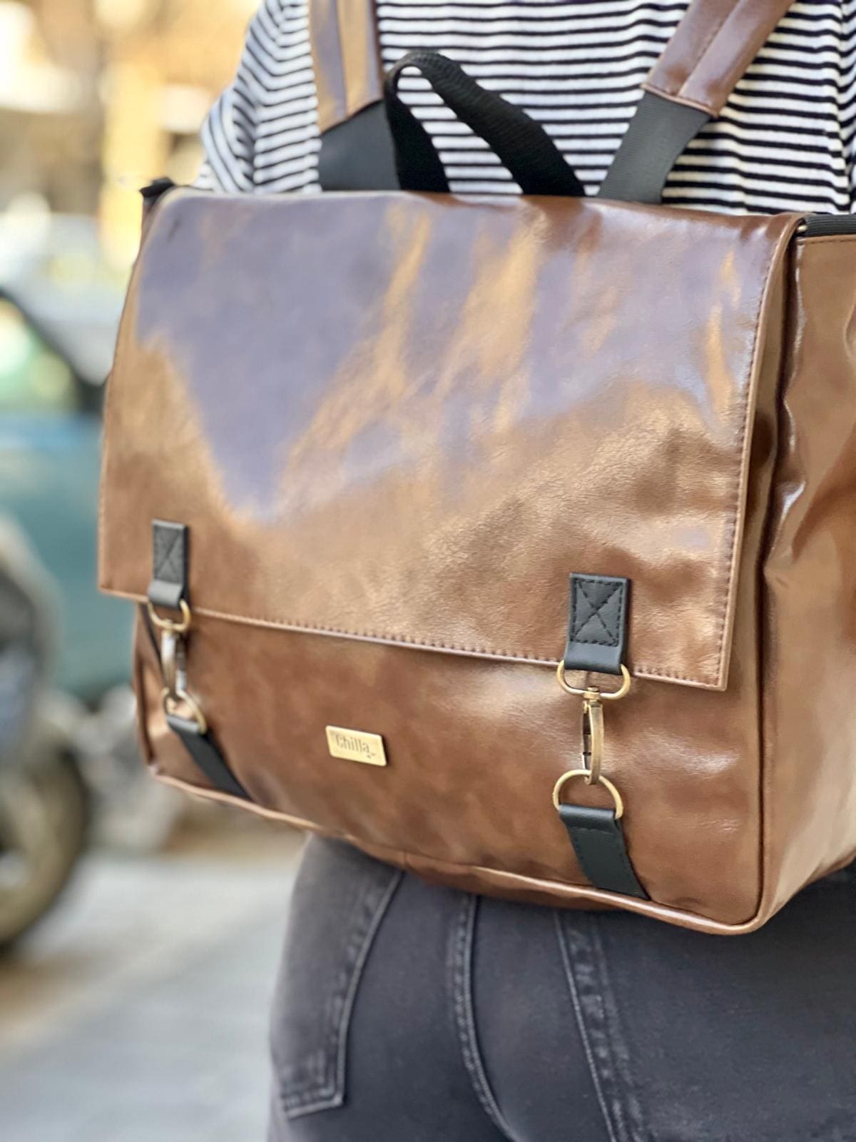 תיק גב/צד Jaffa גדול חום מבריק