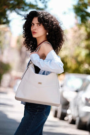 תיק צד Renée שמנת