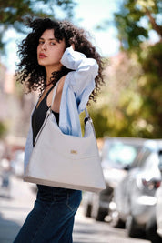 תיק צד Renée שמנת