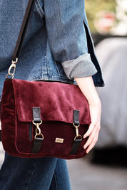 תיק גב/צד Jaffa בורדו קטיפה