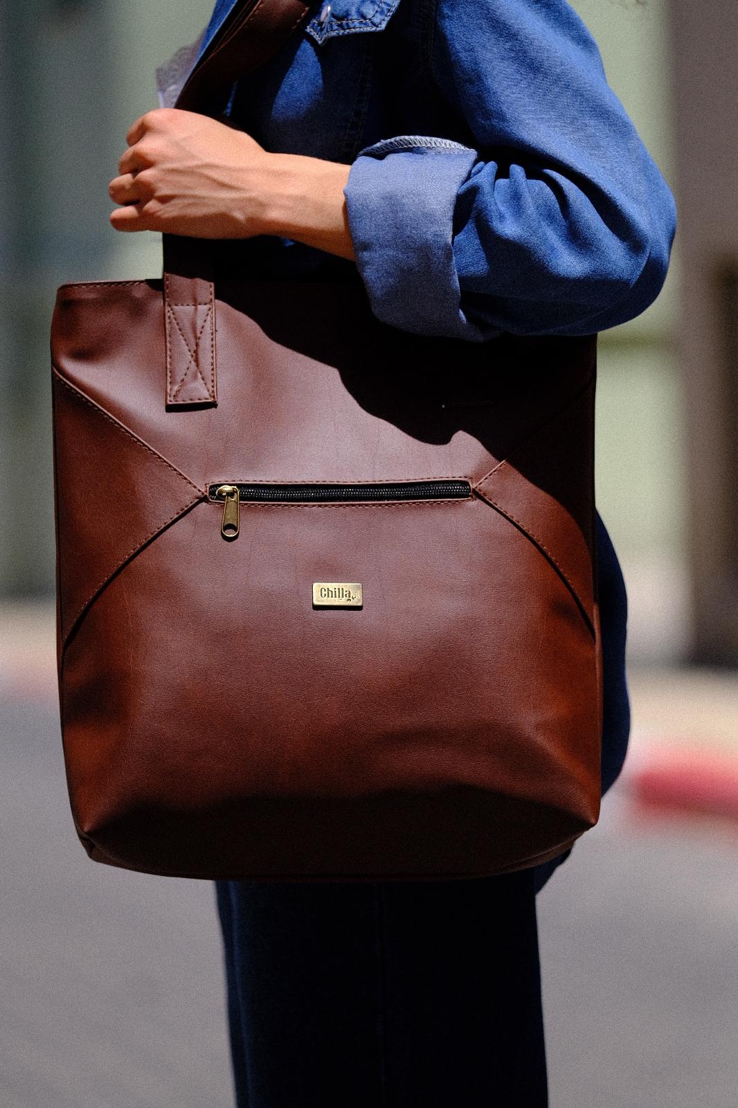 Earth Brown Large Tommy Side Bag