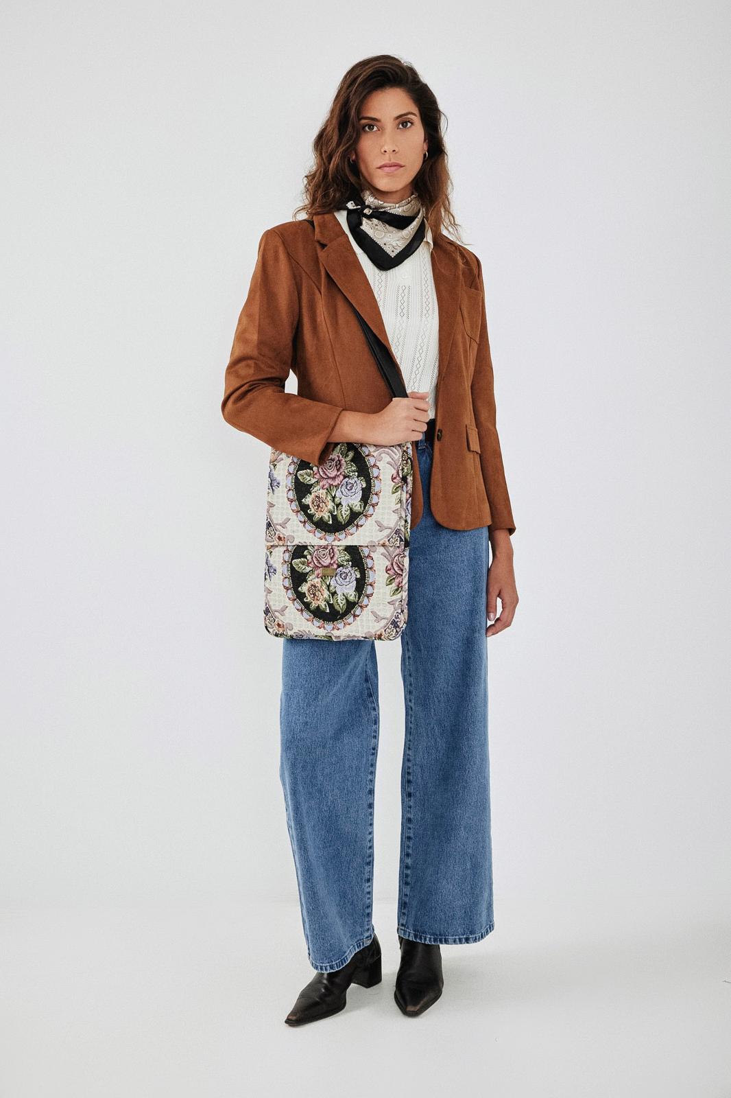 Vintage Floral Laptop Case with a Removable Strap