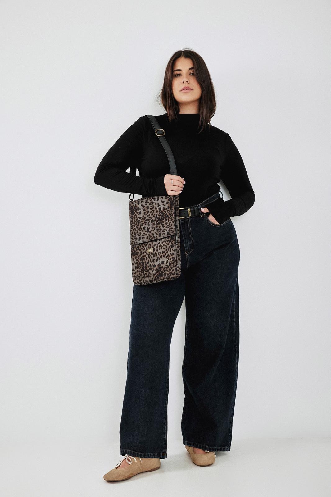Gray Leopard Laptop Case with a Removable Strap