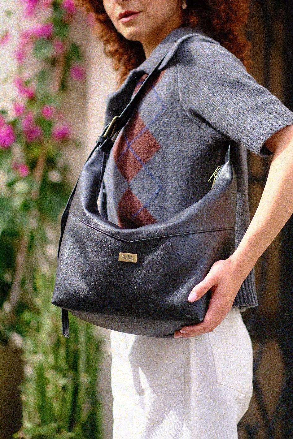 Luna Large Crossbody Bag – Black Vegan Leather