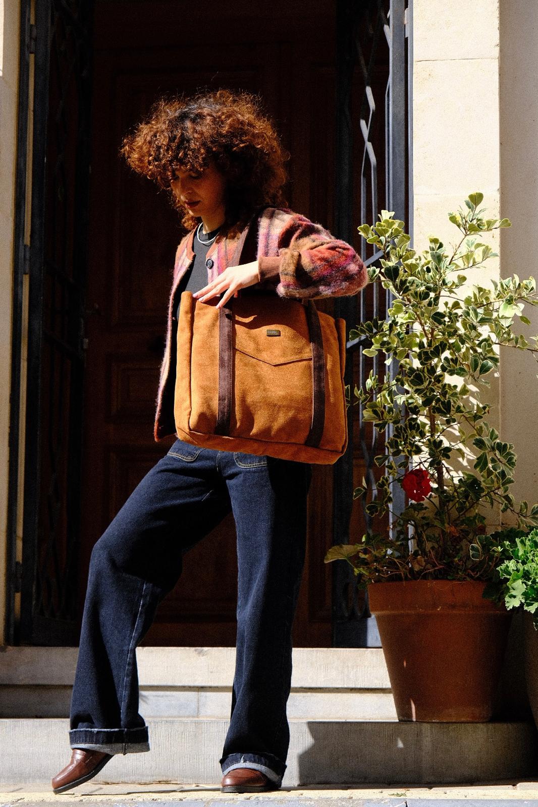 Ginger Suede-Like NOKO Large Side Bag with Brown Straps