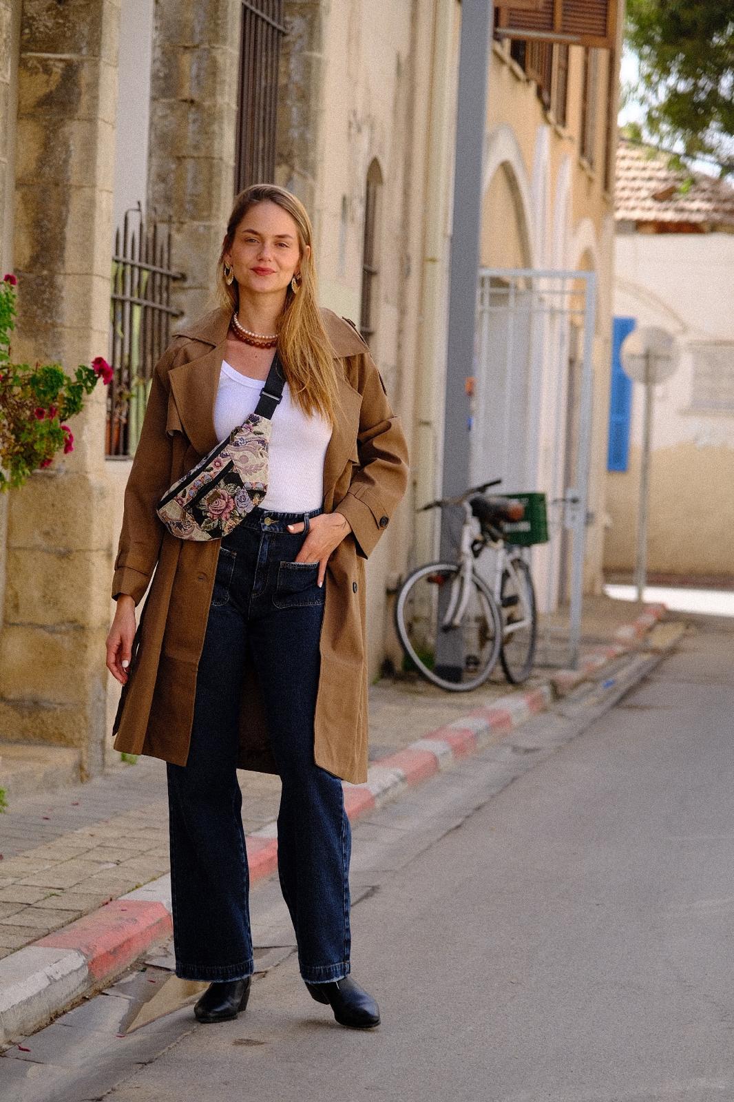 Vintage Cream Gobelin Large Roni Fanny Pack