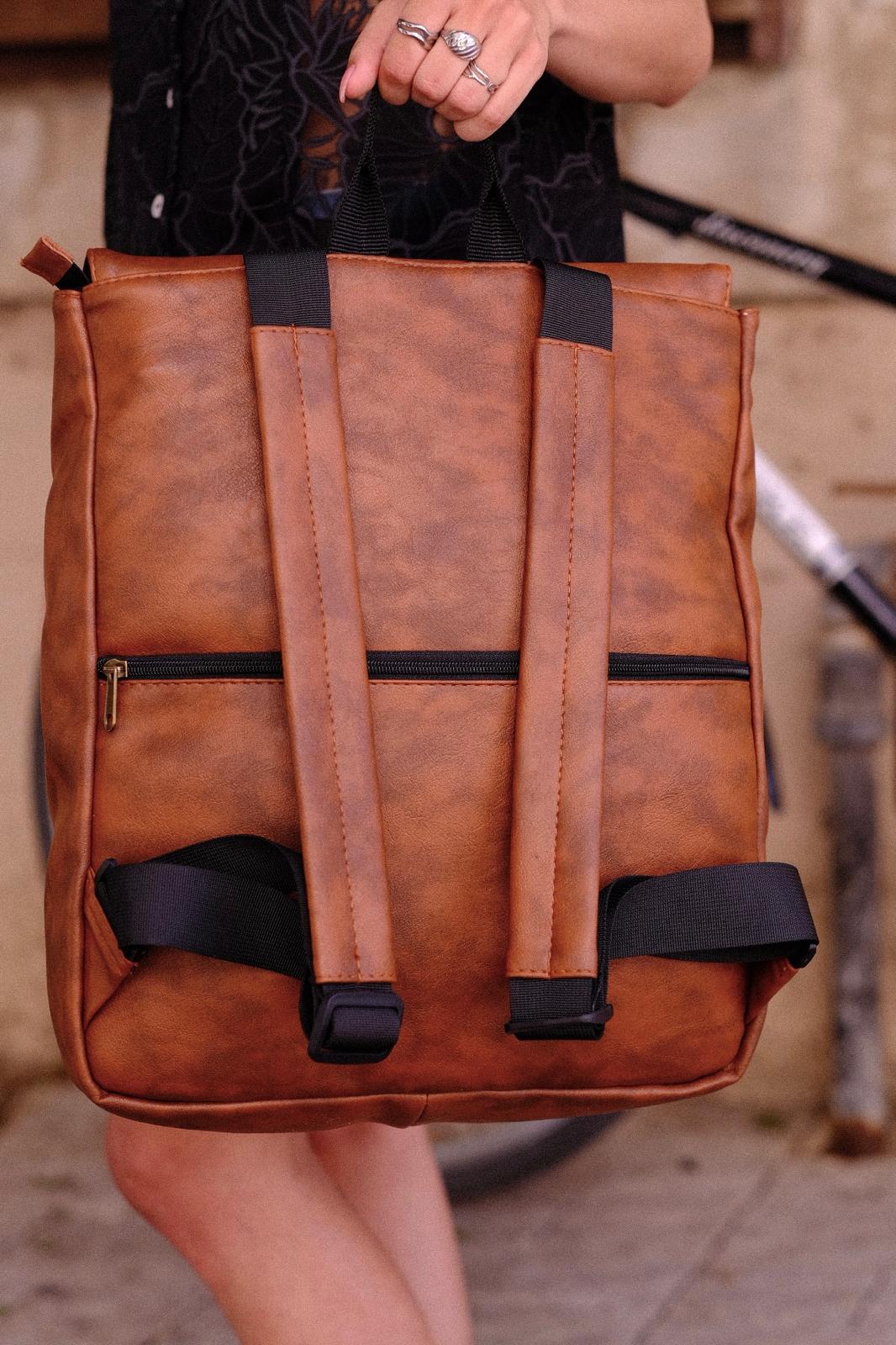 Smoked Camel Retro Large Students Backpack