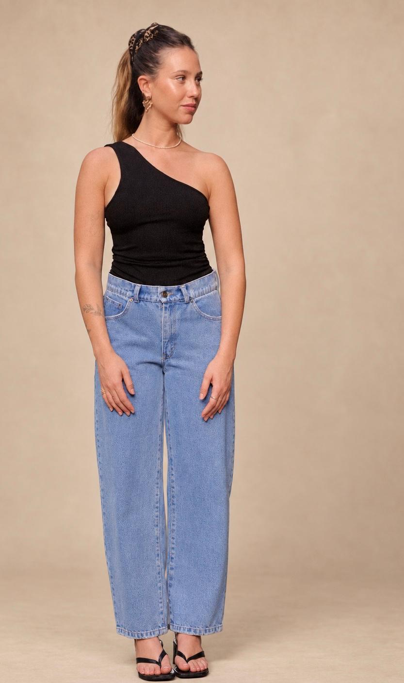 One Shoulder Top – Black