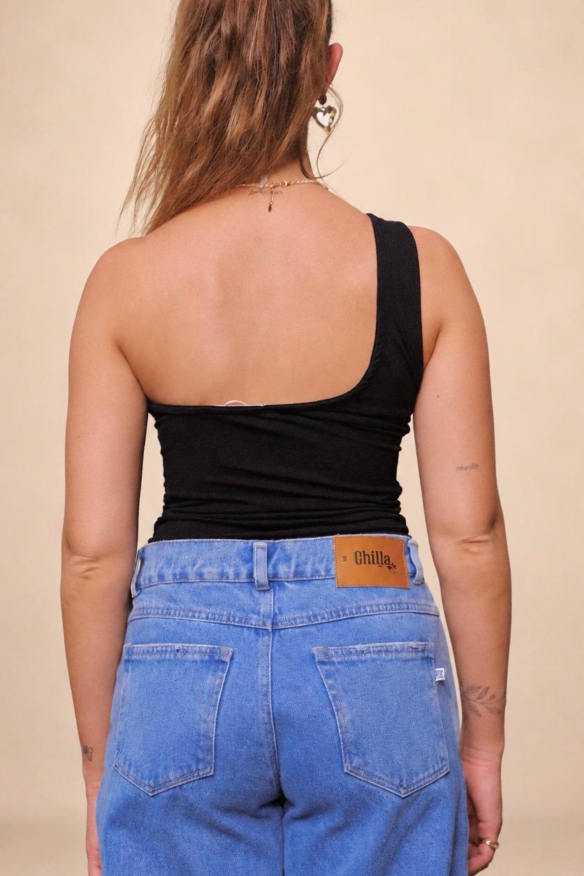 One Shoulder Top – Black