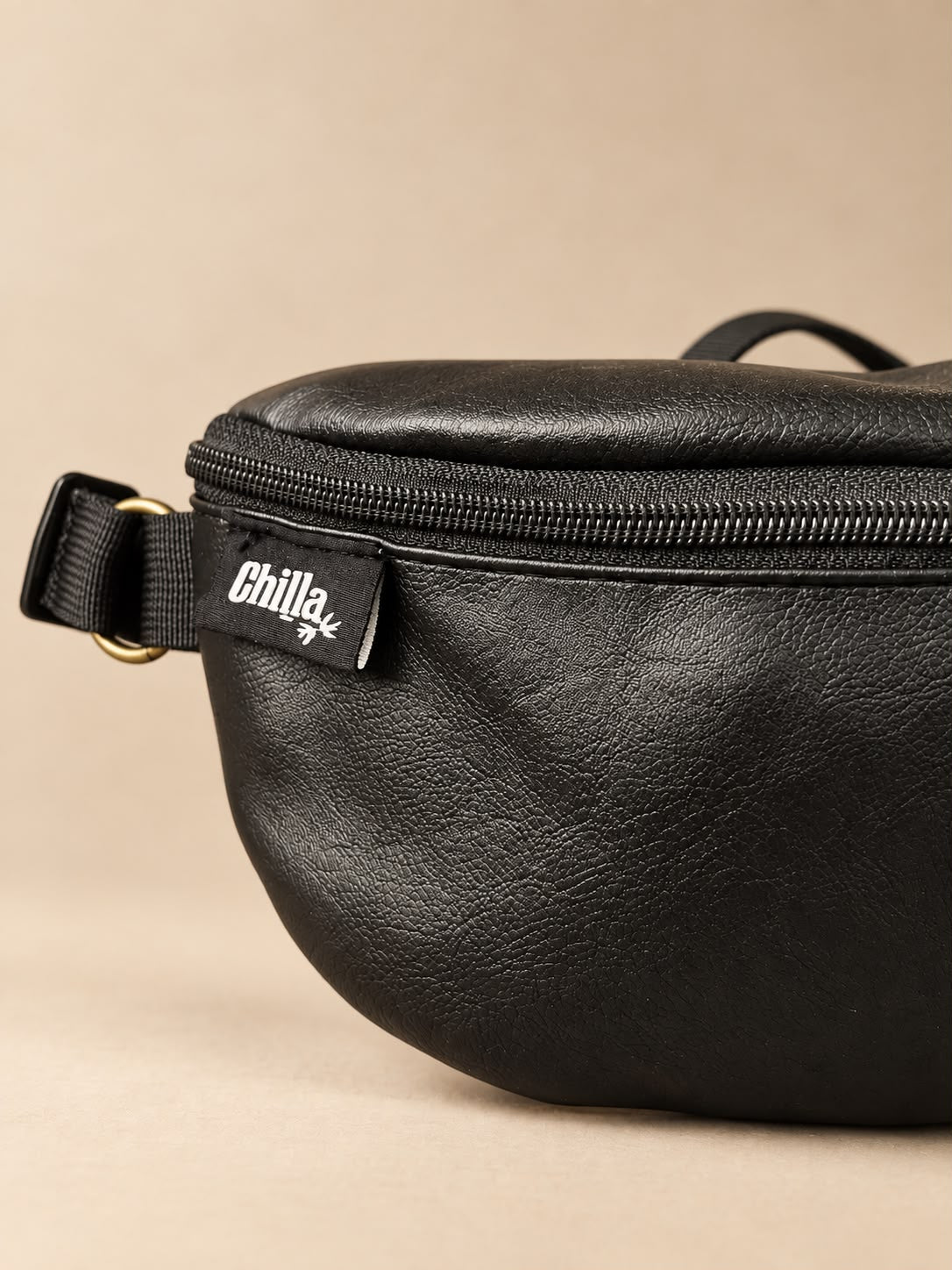 Retro Black Helga Fanny Pack