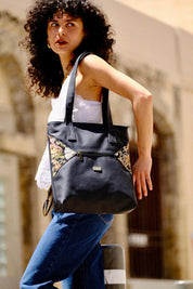 תיק צד Tommy וינטייג' Flowery שחור דמוי עור