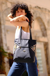 תיק צד Tommy וינטייג' Flowery שחור דמוי עור