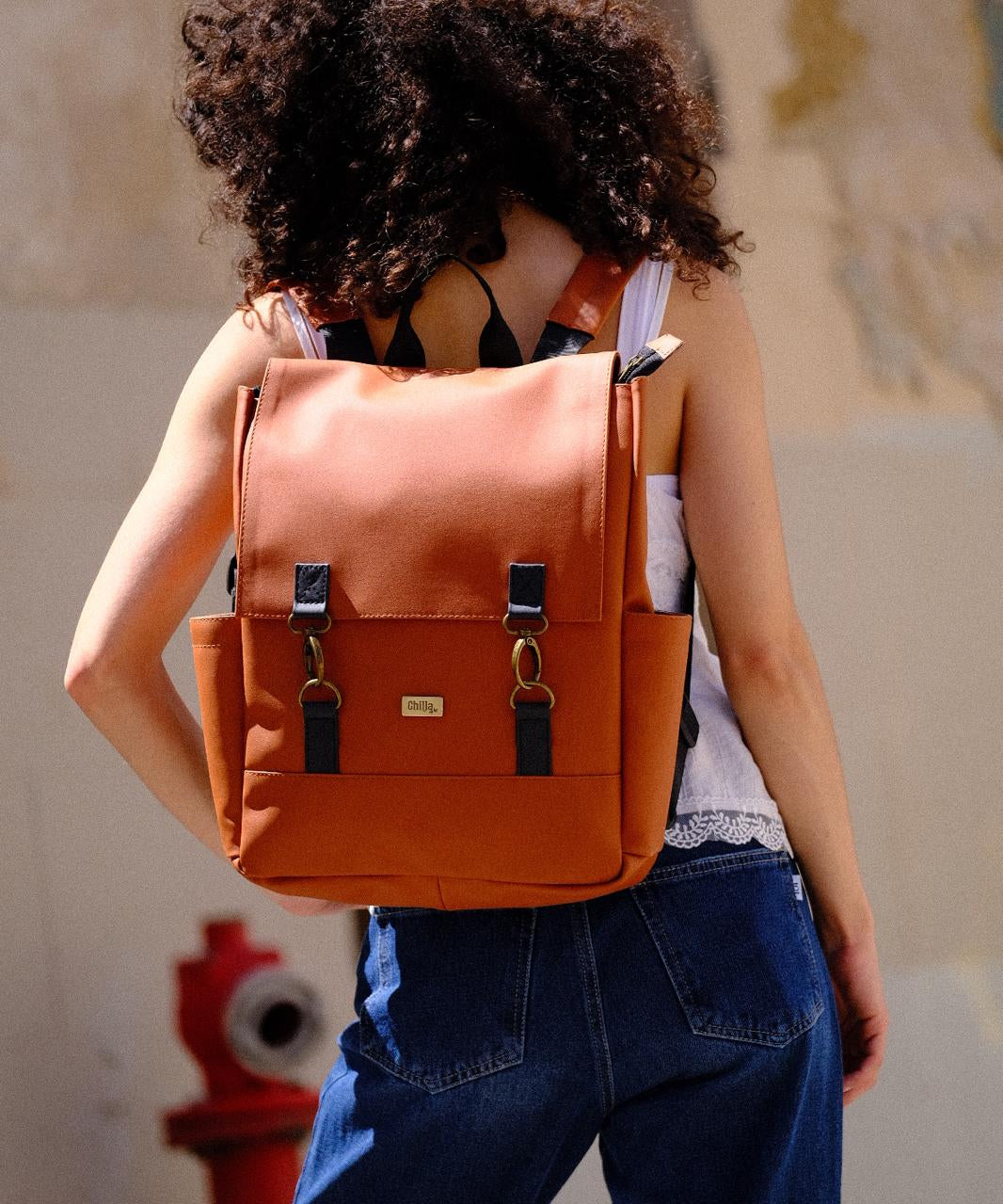 תיק גב Unicorn כתום חמרה זה השחור החדש