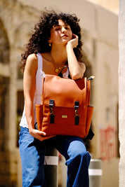 תיק גב Unicorn כתום חמרה זה השחור החדש