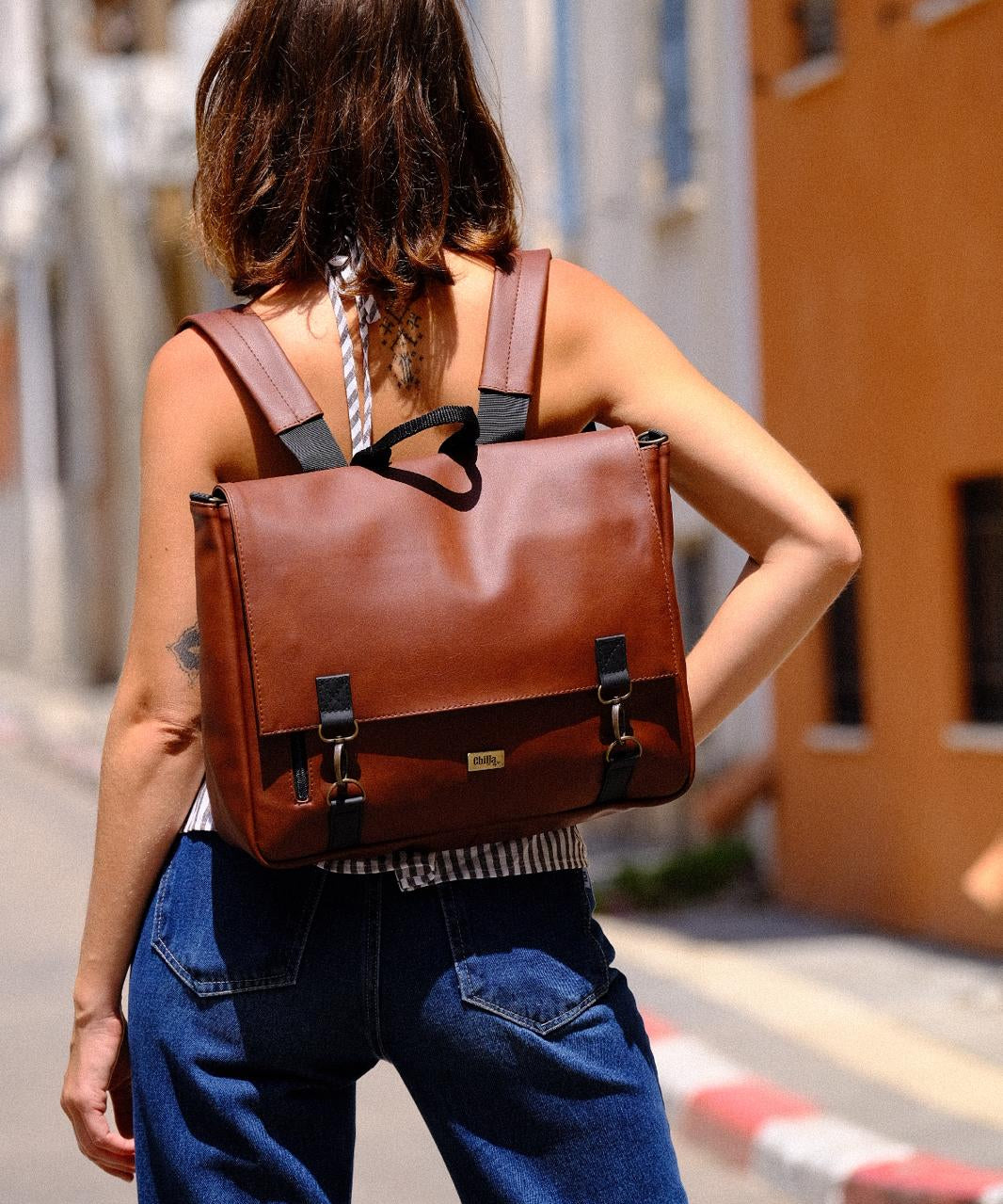 צד Jaffa גדול חום אדמה