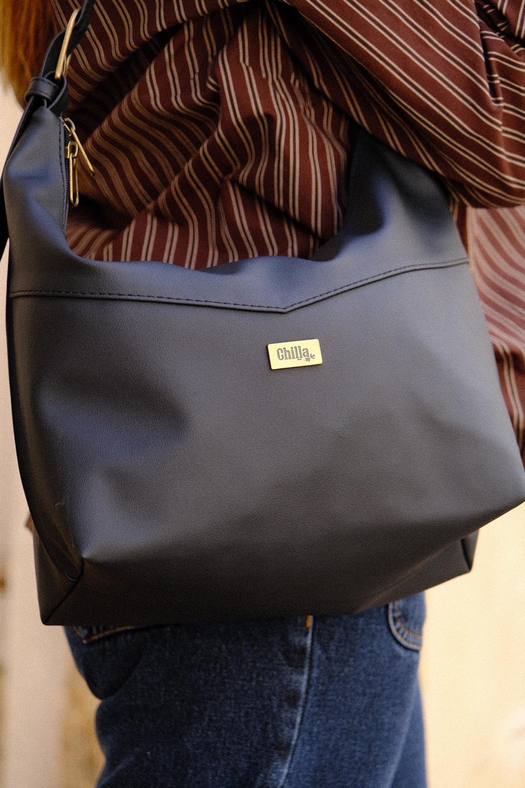 Luna Large Crossbody Bag – Black Matte Vegan Leather