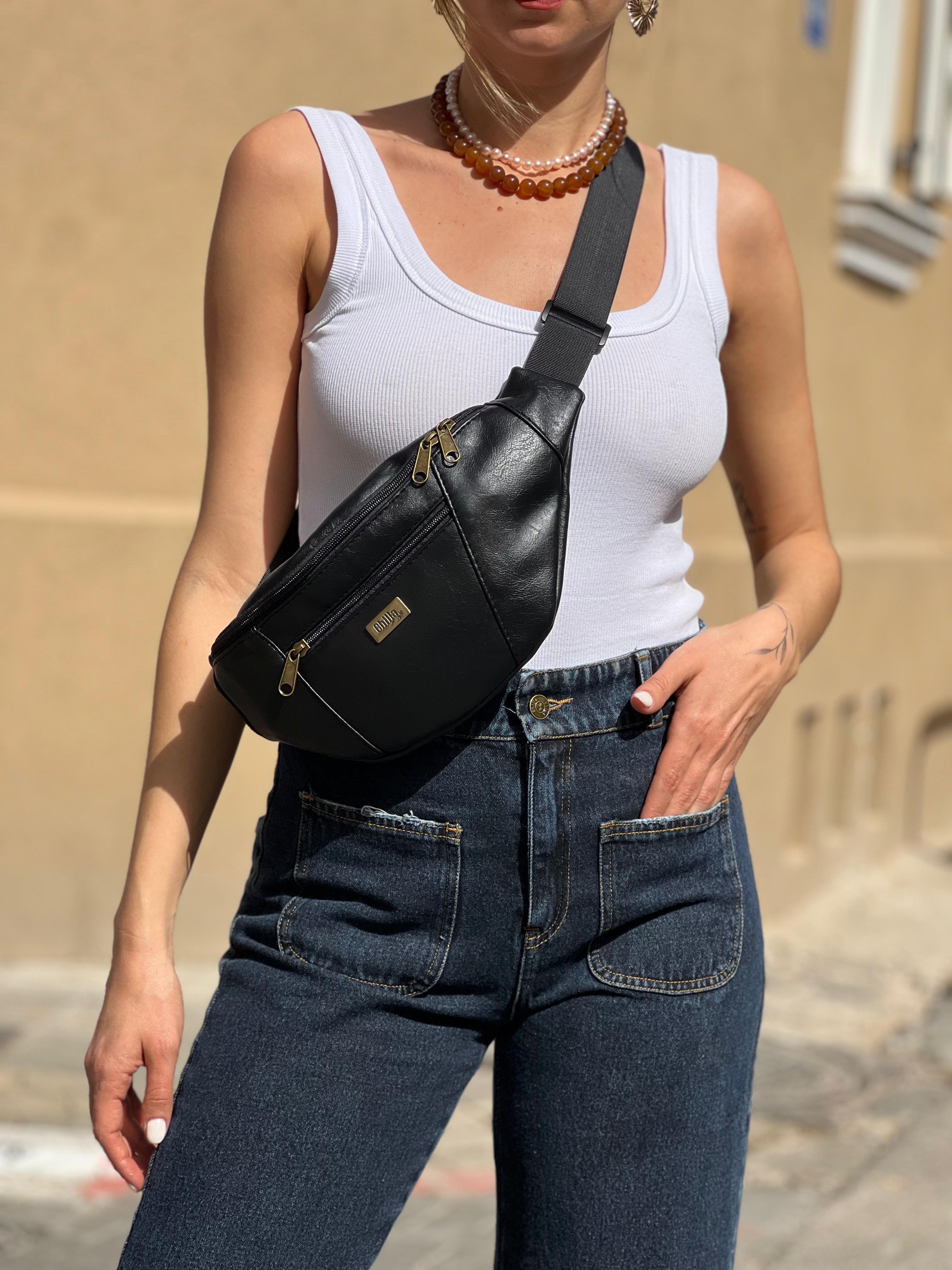 Black Retro Large Roni Fanny Pack