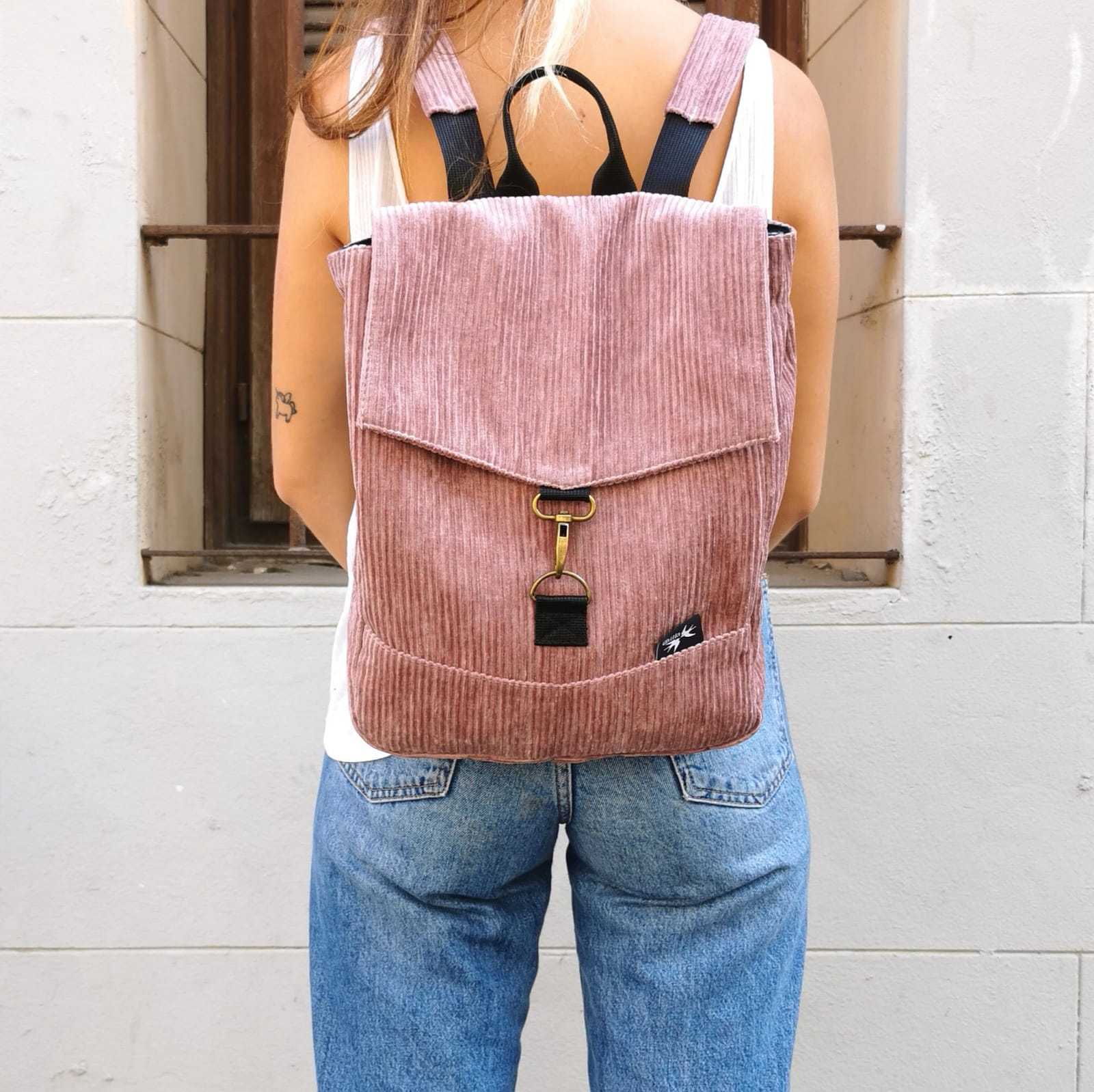 Antiker rosa Cord-Mini-Studentenrucksack