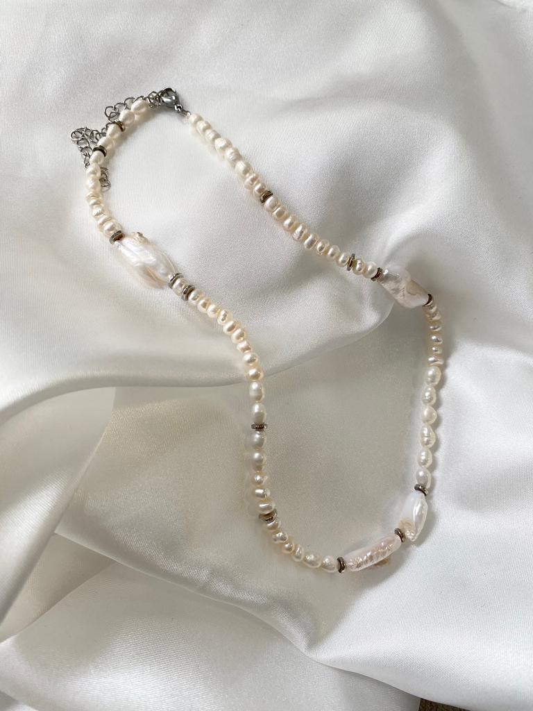 Stunning handmade pearl necklace - Chilla Vegan Bags