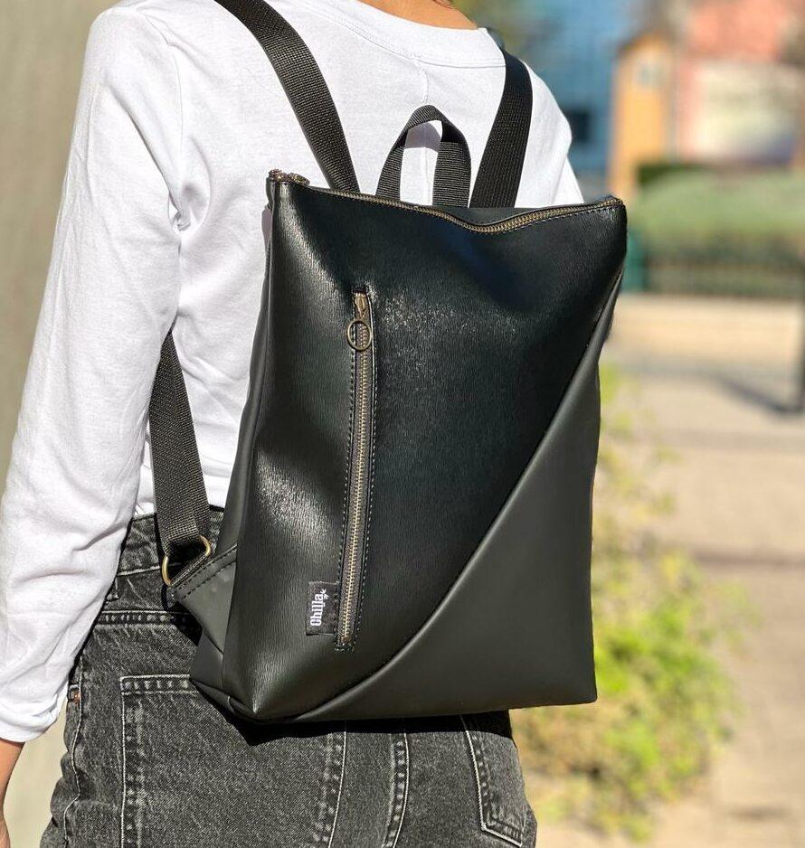 Black with Shiny Texture 'Reut' Backpack - Chilla Vegan Bags