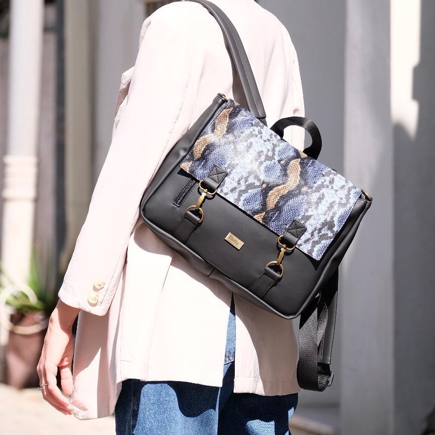 Black 'Jaffa' Backpack/Side Bag